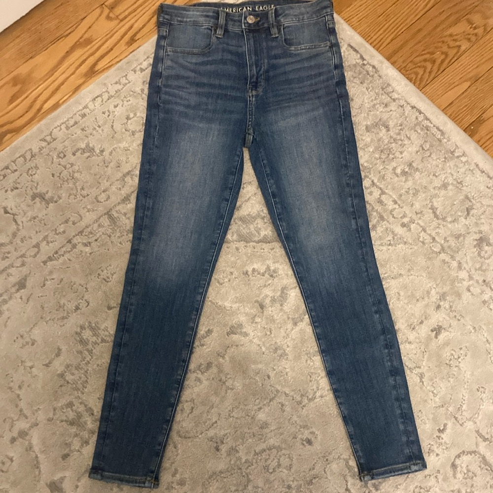 American Eagle Super High Rise Jegging 2 short